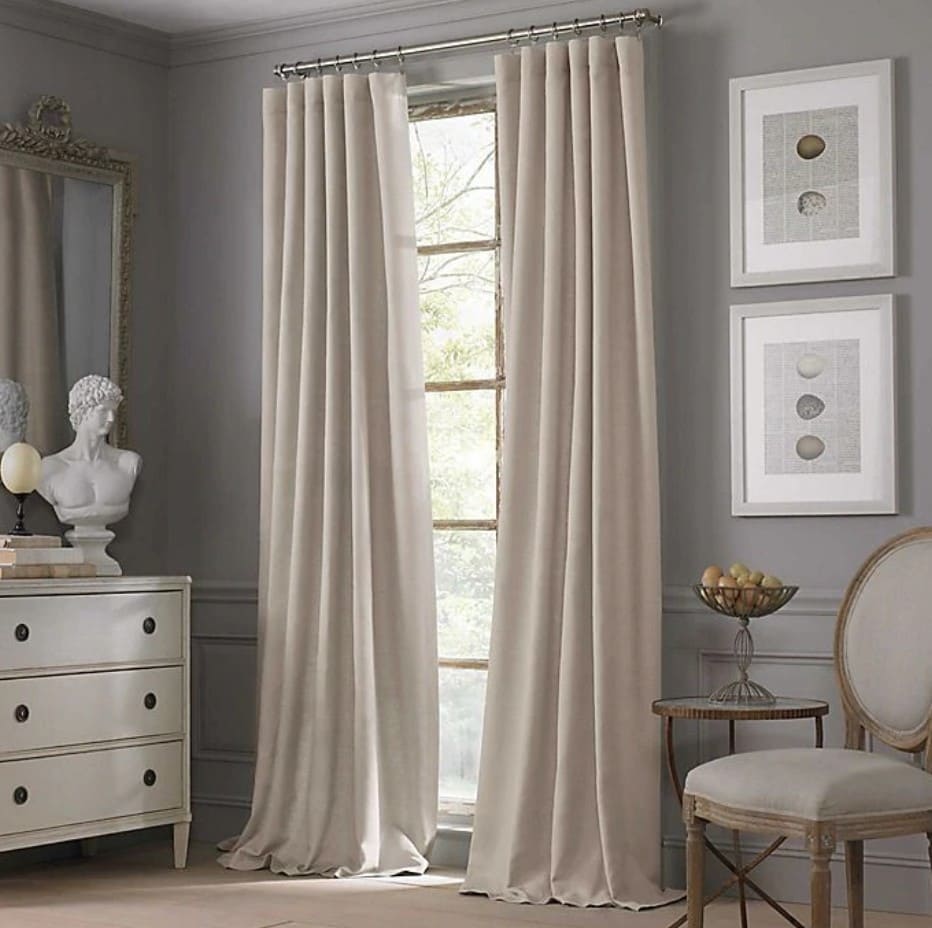 What Color Curtains Brighten a Room